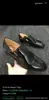 Mocasines de Cuero Genuino ACL para Hombre Suela Roja Estilo Británico Formal de Negocios Charol Brillante Slip-on Zapatos Perezosos Casuales