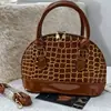 Bolsa Feminina Estilo Novo Clássico Retrô Transfronteiriça 2025 Versátil Multicor Padrão Crocodilo Bolsa de Mão Moda Bolsa Concha