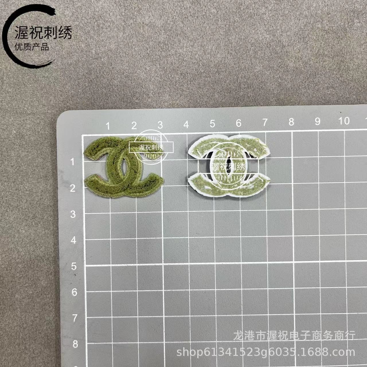 布贴刺绣款双C WZ-BTCXSC003