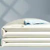 Juego de Cuatro Piezas de Colcha de Seda Helada Refrescante para Verano, Colcha Delgada de Verano para Dormitorio de Estudiante, Núcleo de Colcha para Aire Acondicionado Lavable a Máquina