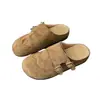 Mules planos estilo Birkenstock de suela gruesa para mujer, nuevo modelo otoño 2026, para aumentar la altura, zapatos cerrados planos retro para uso en exteriores