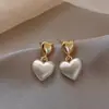 Brincos de Flor de Pérola de Alta Qualidade Agulha de Prata Moda Retrô Luxo Leve Francês Elegante Elegante Brincos de Celebridade da Internet para Mulheres