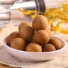 Lote nuevo de longan seco, con cáscara, pulpa gruesa y semillas pequeñas. Perfecto para hacer sopa o infusionar en agua. Asequible, empaquetado en bolsas y disponible para venta al por mayor