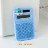 Calculadora Fofa Desenho Animado Aparência Premium Estudante Escritório Portátil Mini Pequeno Computador Papelaria de Aprendizagem Atacado