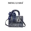 2026 Nuevo Bolso de Mano de Moda Bordado Estilo Lady Diana Versátil Gran Capacidad Hombro Cruzado Tote Bolso de Mujer
