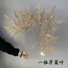 Flores de Simulación para Boda Serie Dorada Hojas de Ginkgo Eucalipto Arreglo Floral para Salón de Bodas Decoración de Pasillo Festival de Primavera Cubo de la Fortuna Flores Artificiales
