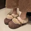 Gorro de felpa para persona perezosa, pantuflas de pelo 2026, nuevo de invierno, zapatillas de algodón slip-on de fondo plano con hebilla metálica, zapatos casuales