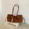 Bolso ins para la axila estilo Dongdaemun coreano, gamuza, moderno y minimalista, versátil y moderno, bolso tipo almohada, bolso de hombro, bolso cruzado
