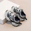 Tênis Esportivo Feminino 2026 Primavera Novo Tênis de Caminhada Infantil Tênis Casual Antiderrapante da Moda para Meninos Tênis da Moda para Crianças