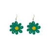 Aretes de Margarita Hechos a Mano de Verano, Aretes de Flor de Rafia de Color Contrastante Estilo Bohemio de Vacaciones en la Playa