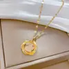 Retenção de Cor Alta Anel Mobius Coelho Cadeia de Clavícula Versátil para Banquete de Casamento Transfronteiriço Corrente de Aço Titânio Feminina Celebridade da Internet