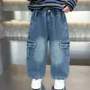 Pantalones para niño, nuevo estilo coreano otoño 2026, jeans geniales y elegantes para niños para primavera y otoño, pantalones largos geniales y frescos para niños pequeños