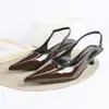 Sandalias de Comercio Exterior Transfronterizas Estilo Europeo y Americano con Tacón Delgado, Verano Frances Punta Fina, Cómodas y Versátiles, Adecuadas para Ir al Trabajo, Tacones Altos de Tacón Medio