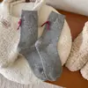Calcetines de Felpa de Terciopelo con Lazo Estilo Coreano para Mujer Calcetines Medios de Perro Lindo Calcetines Gruesos Cálidos de Felpa de Lana Otoño/Invierno