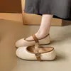 Zapatos casuales tipo Mary Jane planos de estilo francés para mujer, nuevo modelo 2026 para primavera y otoño, adecuados para combinar con faldas, mocasines de noche de suela blanda