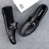 Transmissão ao vivo sapato de feijão mais vendido masculino couro genuíno couro de vaca transfronteiriço de alta qualidade slip-on masculino couro macio sola macia sapato de couro casual moderno