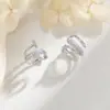 Aretes Geométricos de Múltiples Capas con Diamantes Brillantes Únicos de Comercio Exterior Europeo y Americano, Exquisitos Clips para Orejas de Circonita de Lujo Ligero para Orejas sin Perforar