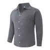 Suéter de tricô trançado estilo old money para outono e inverno para homens, retrô americano de cor sólida, casual e relaxado, cardigã moderno para o dia a dia