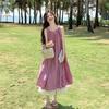 Vestido de Verão para Mulheres 2025 Novo Estilo Redutor de Idade e Melhorador de Qualidade Renda em Patchwork Sem Mangas Comprimento Médio Vestido da Moda