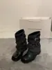 Botas Martin Adelgazantes Chuyuji para Mujer, Nuevo Estilo Primavera 2026, Suela Plana, Botas para Piernas Largas, Hebilla de Cinturón de Gamuza, Botines Cortos tipo Chimenea