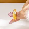Popular Anillo Abierto con Diseño de Oro Imitación y Gypsophila para Mujer Anillo para Dedo Índice de Oro Arena Vietnamita con Índice de Diamante Joyería Elegante de Yiwu