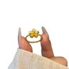 Nuevo anillo de estilo chino distintivo, exquisito, con forma de serpiente y flor, diseño de nicho, sensación de temperamento, retro, de moda, ligero, de lujo, combina con todo.