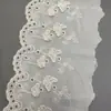 Novo Tecido de Renda de Algodão com Bordado Vazado de Flor Borboleta Tridimensional para Vestidos e Roupas