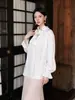 Camisa con corbata de cuello en V, rosa tridimensional, estilo chino elegante de otoño, nuevo top de manga larga adelgazante estilo chino para mujer P7179