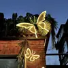 Iluminación cultural y turística: Luces de mariposa dinámicas e iluminadas para parques y céspedes exteriores, con diseños realistas de mariposas e insectos