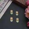 Una Gran Colección de Accesorios de Joyería Que Combinan Belleza y Practicidad: Collares, Aretes, Pulseras y Accesorios Pequeños al por Mayor