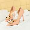 626-K7 Zapatos de Tacón Alto Estilo Europeo y Americano, Stiletto para Banquete para Mujer, Tacones Super Altos, Boca Baja, Punta Afilada, Flats con Hebilla Metálica con Recorte Lateral