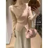 Elegante Top Base de Encaje con Cuello en V Cruzado para Mujer, Suéter de Manga Larga de Otoño e Invierno Ceñidor de Cintura Bm Hot Girl de Moda