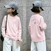 Top elegante y moderno para niñas, nuevo estilo otoño 2026, camiseta de manga larga de algodón puro para niños, para niños mayores, ropa de otoño, capa base
