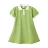 Uniforme escolar para alunos do ensino fundamental Roupas de verão Jardim de infância Roupas de jardim Conjunto de duas peças Novos meninos e meninas Roupas de classe Crianças Crianças Terno de desempenho infantil