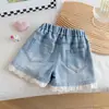 Jeans de Verano para Niñas Nuevo Estilo Coreano de Moda Pantalones Cortos con Bordado de Encaje y Corazón Dulces Versátiles Pantalones Calientes para Niñas
