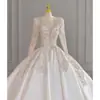 Vestido de Novia Estilo Francés 2026 Nuevo Modelo Novia Manga Larga Bordado Pesado Cuello en V Satén Alta Calidad Estilo Palacio Vestido Principal de Boda