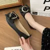 2026 Mocassins Planos de Cor Sólida para Calçar Facilmente com Solas Ultra Macias e Suaves, Sapatos de Couro com Laço, Sapatos de Boca Rasa para Mulheres, Adequados para Uso Externo