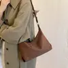 Bolsa Transversal Suede Retrô Feminina 2026 Nova Outono Casual para o Dia a Dia Bolsa de Ombro Único com Grande Capacidade