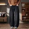 Roupas masculinas plus size, novos produtos de outono e inverno, jeans de brim preto lavado, calças retas largas versáteis da moda masculinas de corte solto