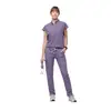 Uniforme de quirófano personalizado con logo en relieve, de manga corta, transpirable y que absorbe la humedad, diseño de lote pequeño, uniforme de enfermera europeo y americano