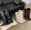 Botas Empilhadas Franzidas com Fivela Apontada Femininas Salto Bloco Estilo 2026 Estilo Punk Botas de Montaria Estilo de Rua Botas de Salto Alto até o Joelho