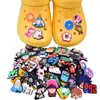 Lote Mixto de 100 Accesorios para Crocs, Accesorios de Zapato de Gama Alta, Hebillas de Zapato Suaves de Goma PVC, Flores Decorativas para Zapatos, Venta al por Mayor Aleatoria