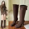Botas de Moda para Mujer Tacones Altos Moda Versátil 2026 Botas Adelgazantes Gamuza Otoño Persona Baja Tacón Delgado Botas Largas Mujer