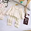 Conjunto de Calzoncillos Largos de Lycra para Niños Otoño, Confección sin Costuras, Ropa de Casa Capa Base Clase A para Bebé, Conjunto de Pijama Floral para Niños y Niñas