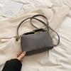 Bolsa pequena de alta qualidade para mulheres 2024 verão nova textura elegante bolsa de ombro bolsa para todos os jogos estudante elegante bolsa transversal