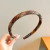 Diadema de Esponja Color Café Otoño Invierno para Mujer Estilo Coreano Uso Diario Versátil Diadema Alta para la Frente para Lavarse la Cara Atadura de Pelo Pinza para el Cabello