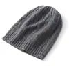 Outono e inverno de caxemira novo feminino de alta qualidade cor sólida malha quente moda padrão de onda pesada torcido casual chapéu espesso