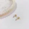 Aretes de Tuerca Geométricos de Estrella de Acero Titanio con Bolas de Acero Grandes y Pequeñas de Moda Simple al por Mayor de Fábrica de Venta Caliente Aretes Perforados Mujeres