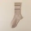 Calcetines para Hombre y Mujer, Estilos de Otoño e Invierno, Calcetines Largos Rayados de Primavera y Otoño, Anti-Olor, Absorbentes de Sudor, Transpirables, de Media Pantorrilla, Deportivos Versátiles Largos