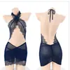 Conjunto de lingerie transparente com renda e gola halter para mulheres, apresentando um estilo puro e sedutor com design vazado, uma saia curta ajustada e uma camisola sedutora.